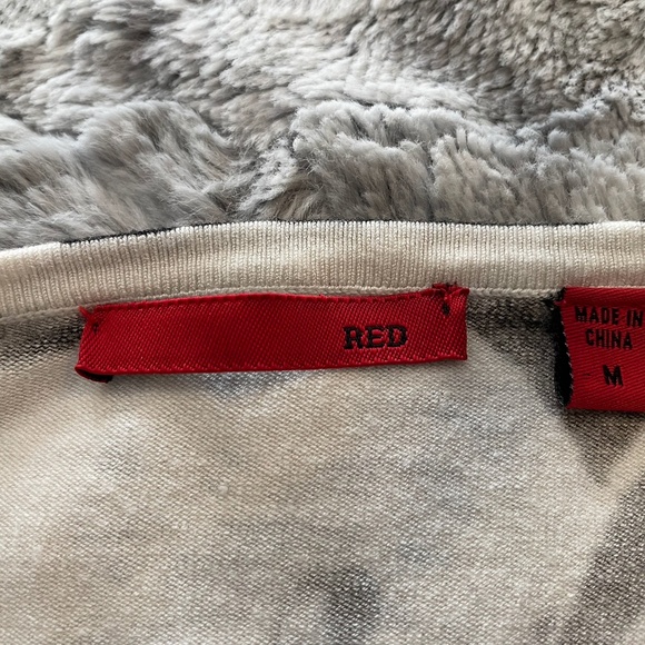RED Sweater Pullover Size M - Picture 3 of 4